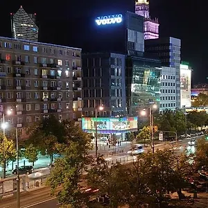 Apartamento Wspólna, Varsovia